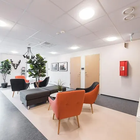 Ξενοδοχείο με διαμερίσματα Forenom Leppaevaara 3*